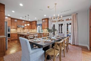 Nashville Retreat - Pool/Hot Tub/Karaoke/Theatre + - 3