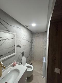 family apartment - 6