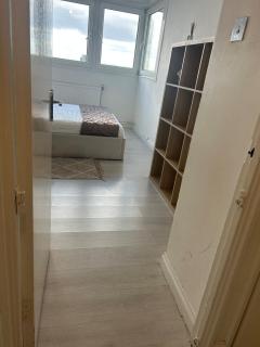 Cozy 1BR Apartment in Stratford with City view and Balcony - 0