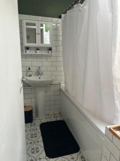 Cozy 1BR Apartment in Stratford with City view and Balcony - 5
