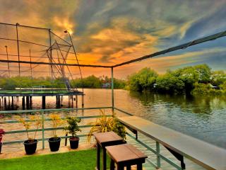 Louis Backpackers Hostel - 7