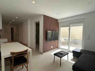 Whome Peaceful Algés Family Home away from City Noise - 0