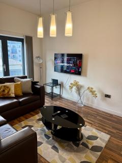 Bloom Apartments - City Centre - Gated Parking - 9