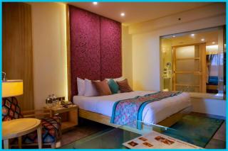 Hotel S & B IN Near Sea Beach-Spacious & Fully Air conditioned Rooms With BREAKFAST# Near Temple with Prime Location wifi- Lift and Parking Facilities- A Top Rated Hotel - 4