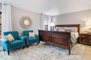 Carrollton Retreat Pet-friendly, Sleeps 8! - 4