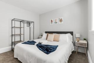 Little Italy Family Suite 4 TVs Bunk Beds - 4