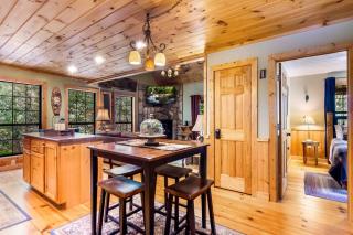 Gunny's Cabin - 4