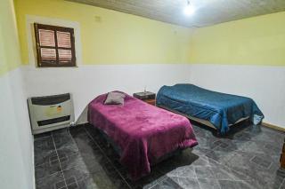 Departamento en Caleta Olivia cerca del mar - 0