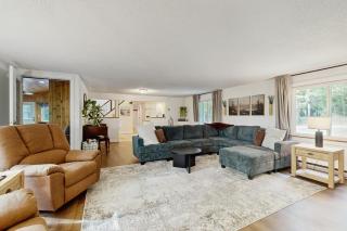 Ski & Splash Retreat - 8