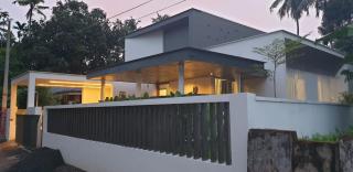 Minimalistic Charm - short stay Home - 0