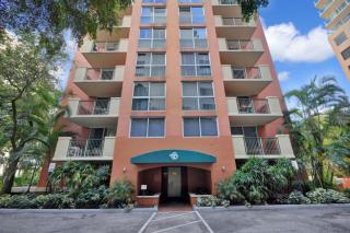 Sunny Getaway, Pool and Parking - 9