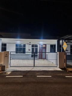 Seri Indah Homestay Bandar Baru Kuala Lipis - 1