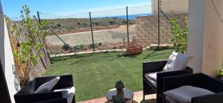 Apartamento con jardin - 9
