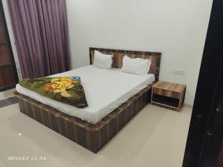 Hotel Nitharwal Palace - 1