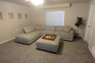 Best Location for Everything and brand new in Draper - 2