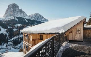 Stylish Chalet Leifro in Canazei - 7