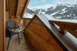 Luxury 3BR Duplex with Private Spa and Mountain Views - 3