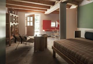 Luxury 4BR Chalet with Sauna and Garden - 9
