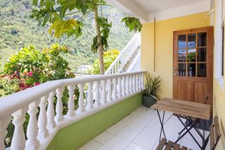 Rosehill Apt -Stylish 2 bedroom with lovely verandah - 7