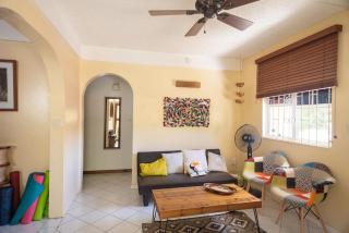 Rosehill Apt -Stylish 2 bedroom with lovely verandah - 4