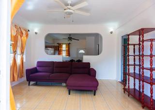 Verna's Corner House - 7