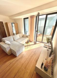 Moderný apartmán so súkromnou terasou v centre mesta - 9