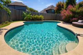 Resort-Style Pool Home Games, BBQ and Near Downtown - 9