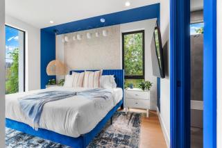 4BR Mykonos Vibes Villa with Pool Grill and Spacious Backyard - 4