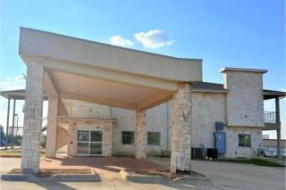 Westwood Inn Extended Stay by OYO Gonzales TX - 8