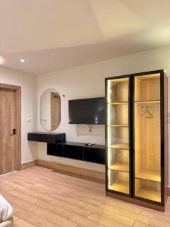 Royal Maktob Pyramids - 8