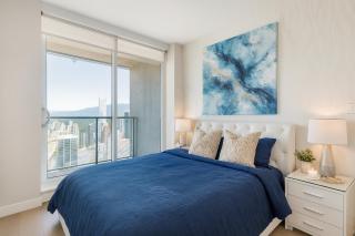 Contemporary 2 Bedroom Apartment with Open-Concept Living - 3
