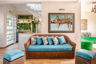 4 min à pied de la Plage, 3 BR, Piscine, Parking - 3