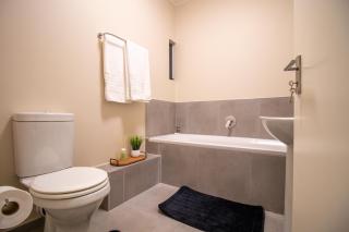 Waterfall Ridge Luxurious Apartment 2 Backup Power - 8