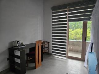 S & P Villa - Close to Airport - 2