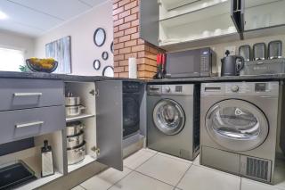 Waterfall Ridge Luxurious Apartment 2 Backup Power - 9