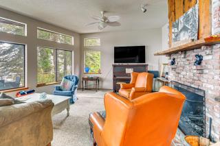 Waterfront Bainbridge Island Home Stunning Views! - 5