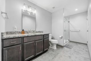 DT Pet Friendly Parking Gym Wifi Coffee - 3