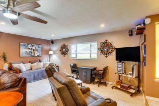 Roomy Tucson Home with Hot Tub and Pickleball Court! - 5