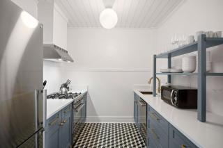 The Adaline - Entire Complex In Hyde Park - 1