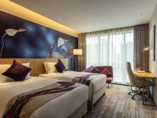 Novotel Zhengzhou Airport - 1
