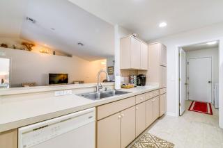 Family-Friendly Spring Hill Vacation Home with Lanai - 1