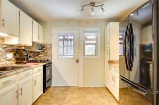 Green Valley Vacation Rental with Community Pools! - 6