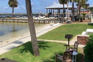 Bayfront Okaloosa Island Condo Across from Beach! - 6