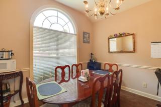 Spacious Suburban Home with Pool Access in Ridgeland - 4