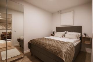 Aurora Two - Oceanfront Suite - 6