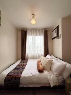 Dainty Den Renovation - 9