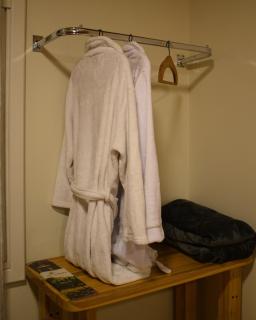 Suítes Celeste, Charme no Vale dos Vinhedos com Banheira e Café da Manhã Colonial Incluso - 1