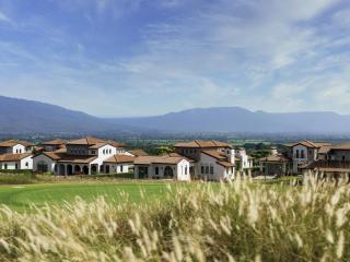 Mövenpick Resort Khao Yai - 9