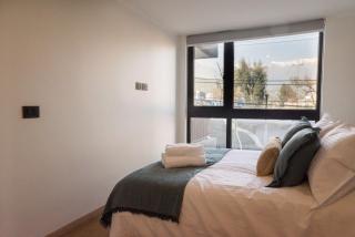 Stylish 2BR Getaway for 5 in Las Condes Oasis - 6