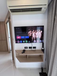 City Tropicana Garden - Sea view modern condo - 3